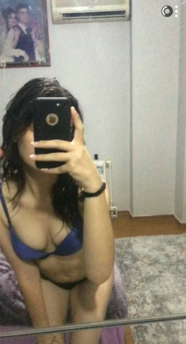 Bosnian girl gets exposed main image
