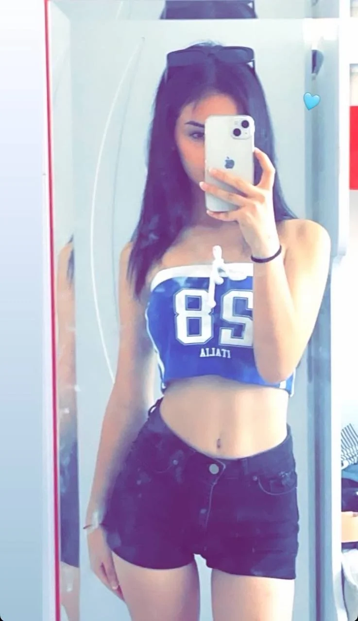 Bosnian girl gets exposed image 12