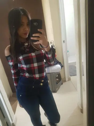 Zyanya Guadalupe García Mexicana de 19 años cover image