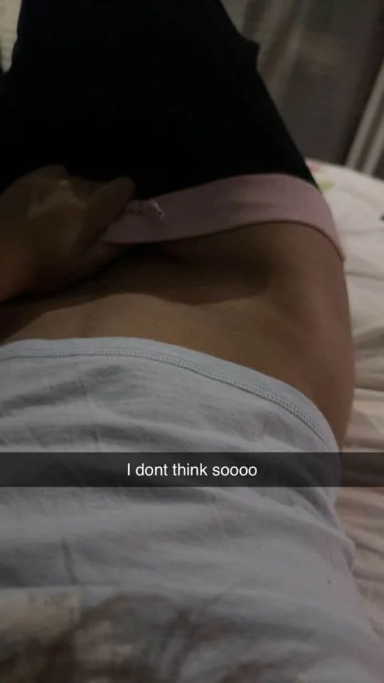 Chloe, 18, FL image 2