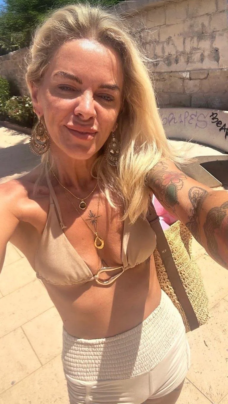Karly British Chav image 21