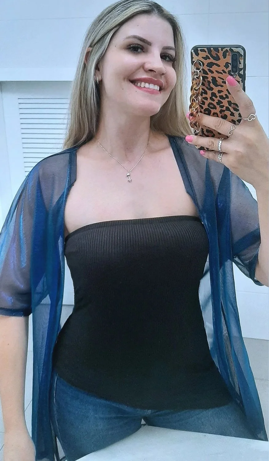 PARTE 2 Dentro sim ou não? Loira rata de academia image 20