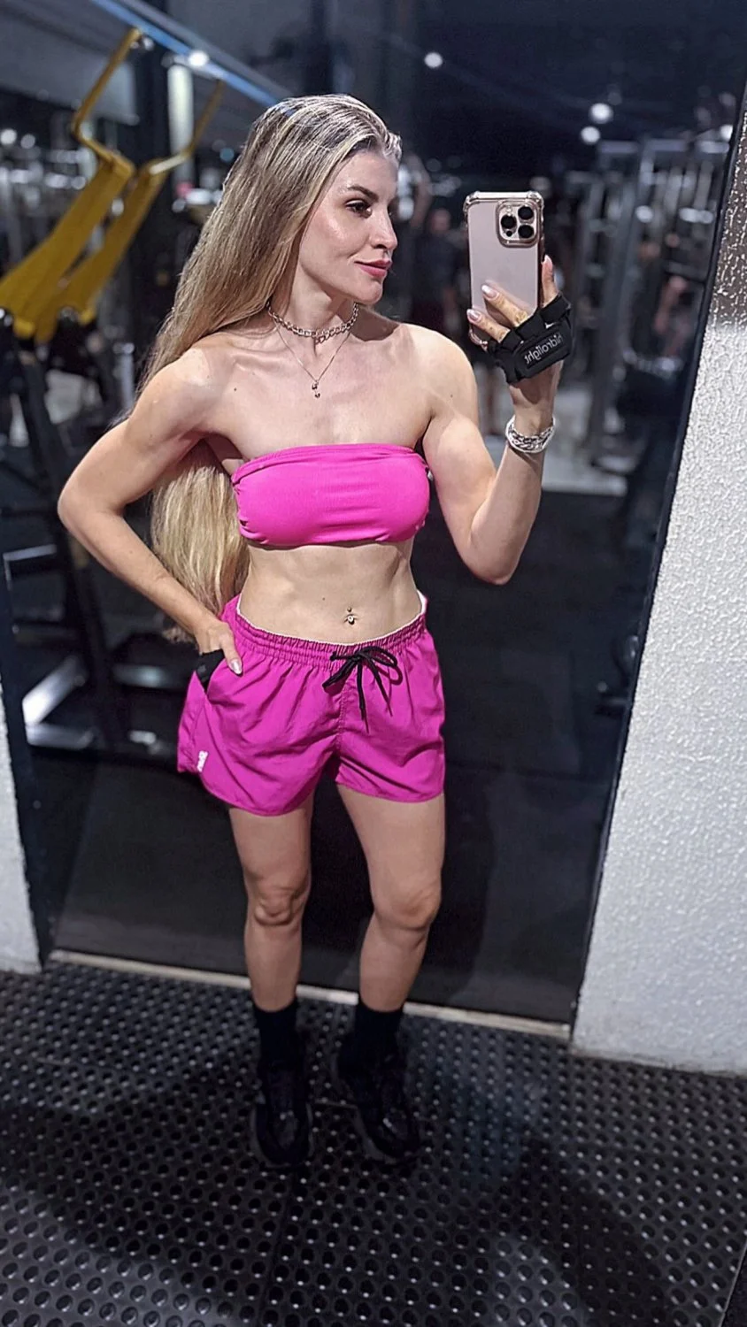 PARTE 2 Dentro sim ou não? Loira rata de academia image 37