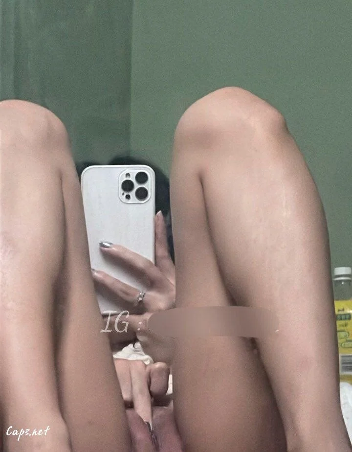 Huyền thoại gái gọi Nhật Hạ leaked nude image 8