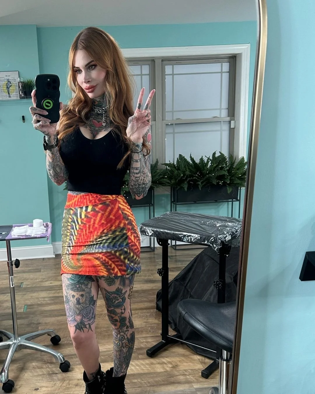 Big titty tattooed baddie spreads pretty pussy image 7