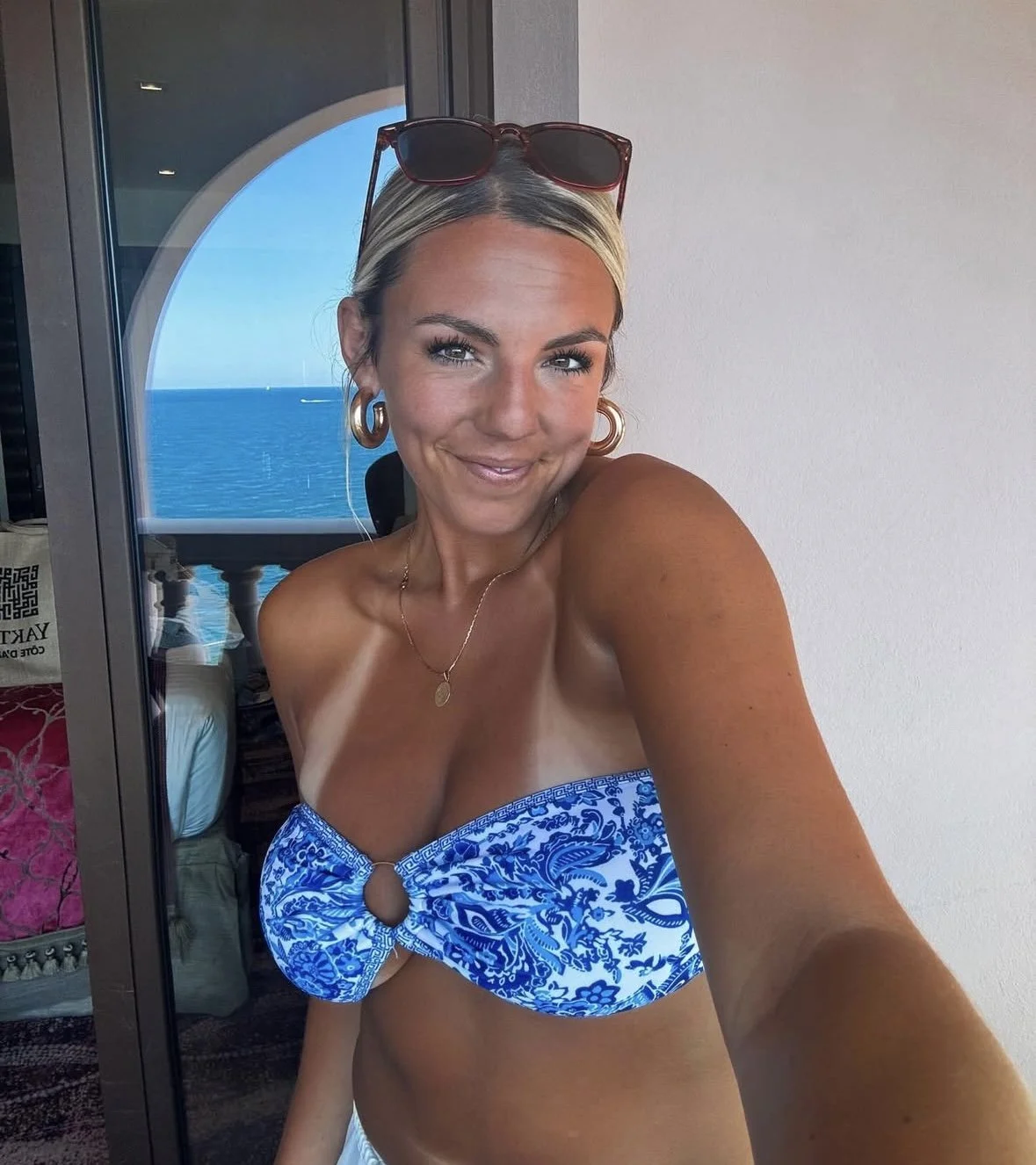 Sexy sports broadcaster image 38
