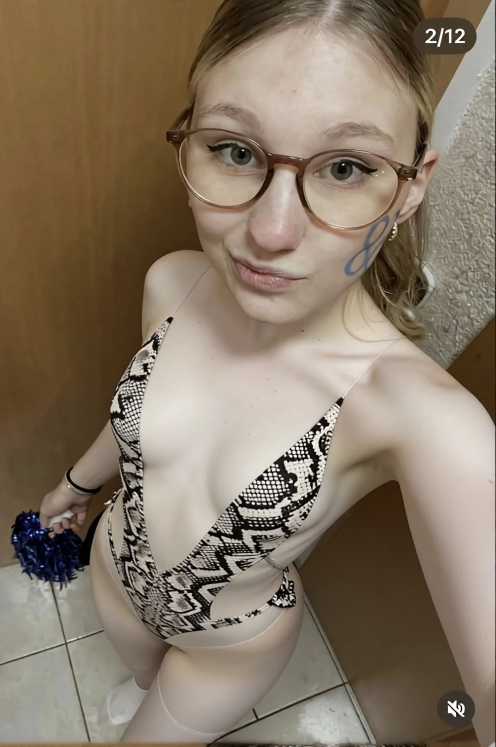 Random IRLS real and Ai image 30