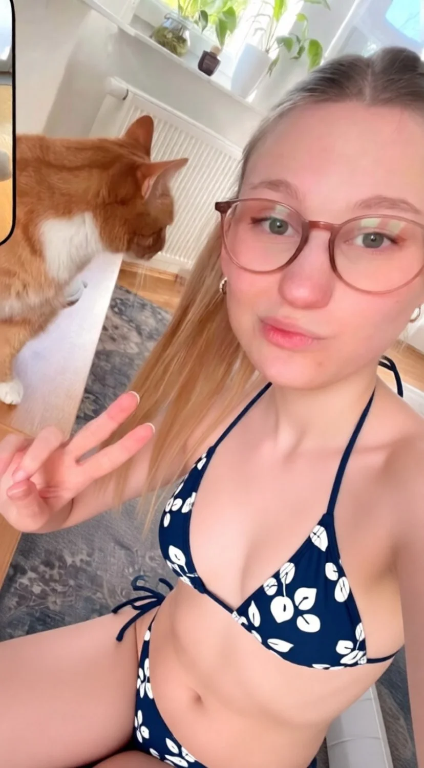 Random IRLS real and Ai image 40