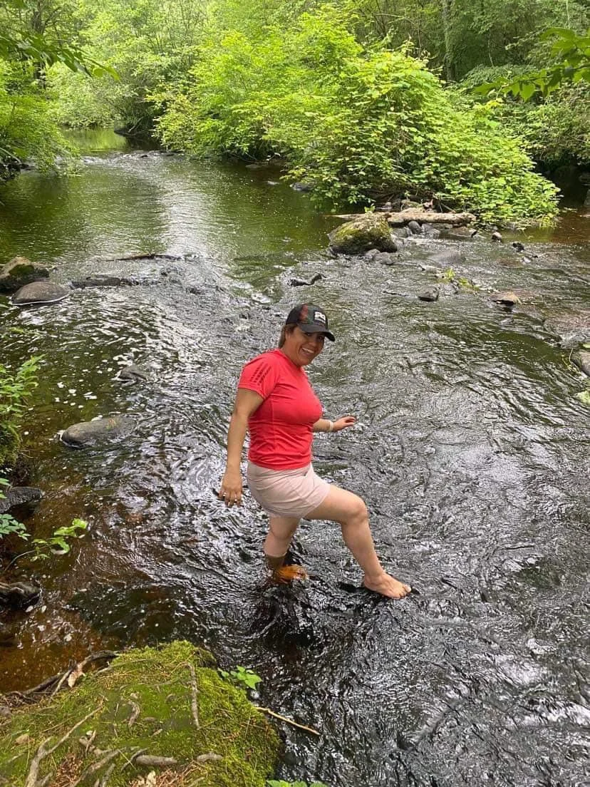 someone sent their sexy mom image 8