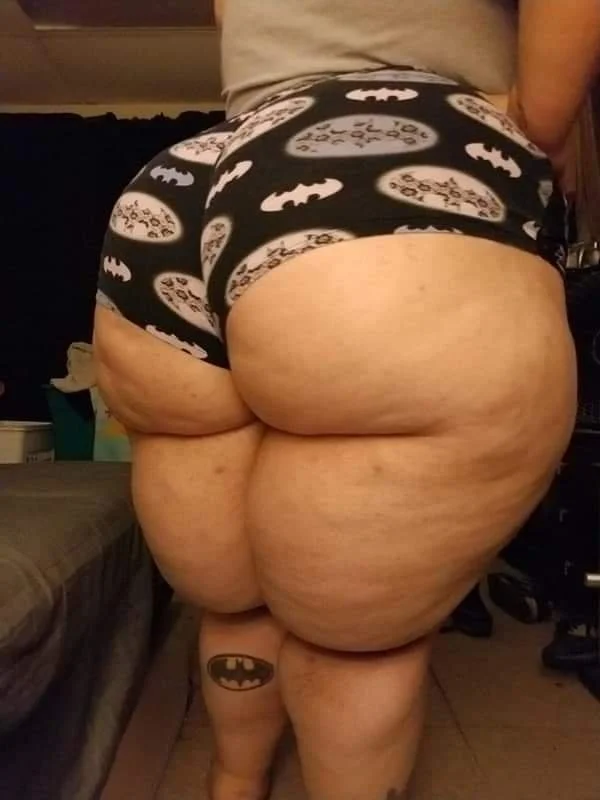 Ssbbw latina with ass and face image 2