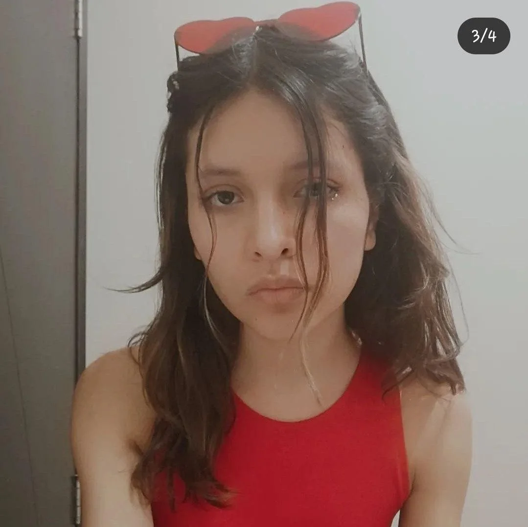 Mexicana puta Karen de 22 años. Degrandenla, humillenla y mandenme sus fotos diciendo como la folla image 15