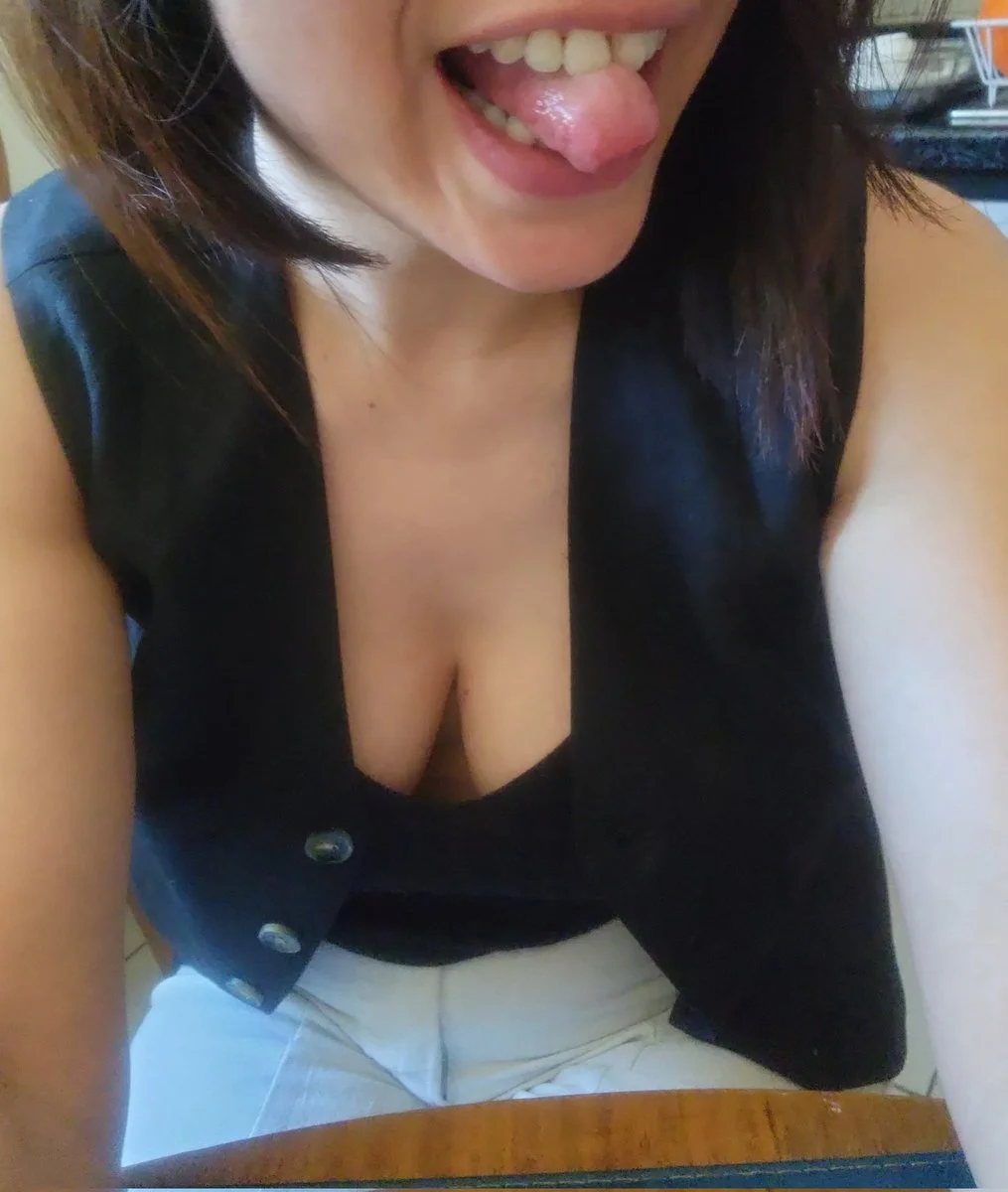 Milf Karo image 11