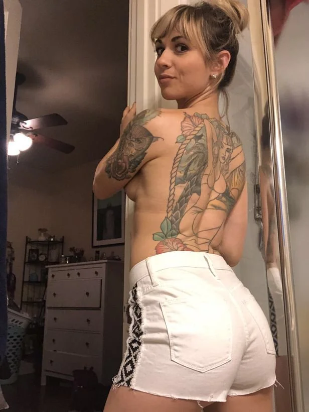 RubyRae image 6