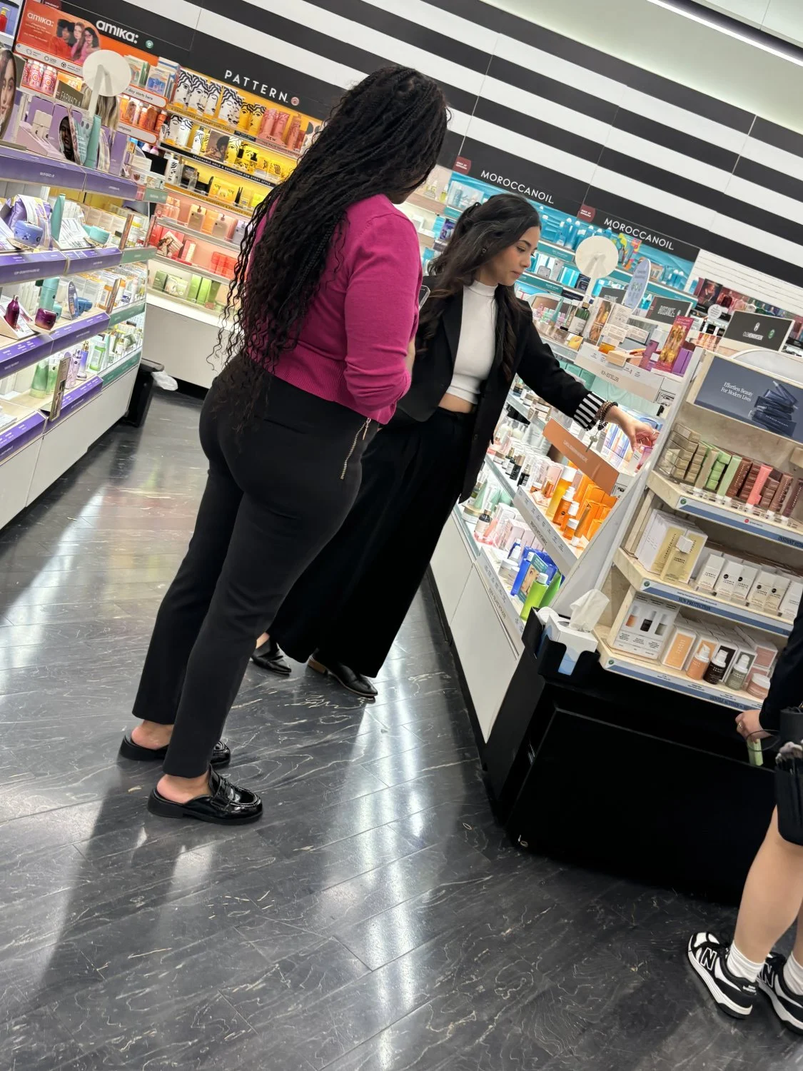 Big booty in them slacks image 20