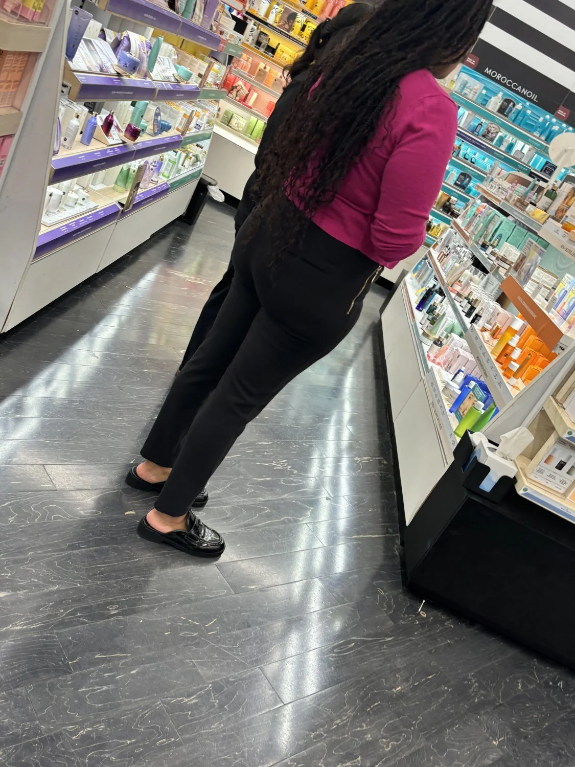 Big booty in them slacks image 21