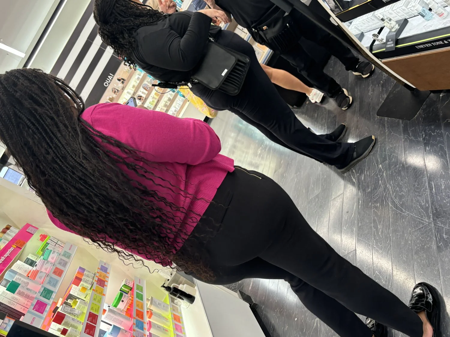 Big booty in them slacks image 4