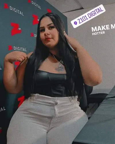Th1ck d0miNiCAn bootY !! cover image