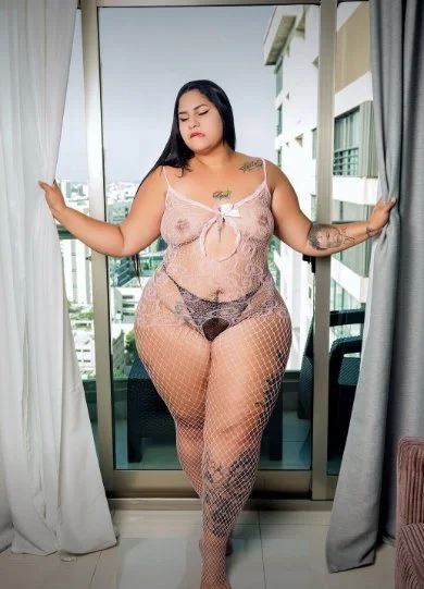 Th1ck d0miNiCAn bootY !! image 26