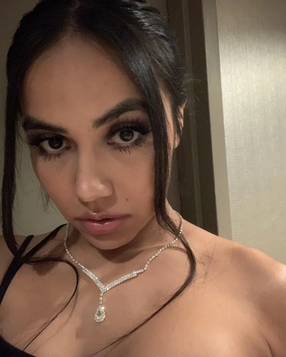 [WWYD] to this persian mexican slut? image 12