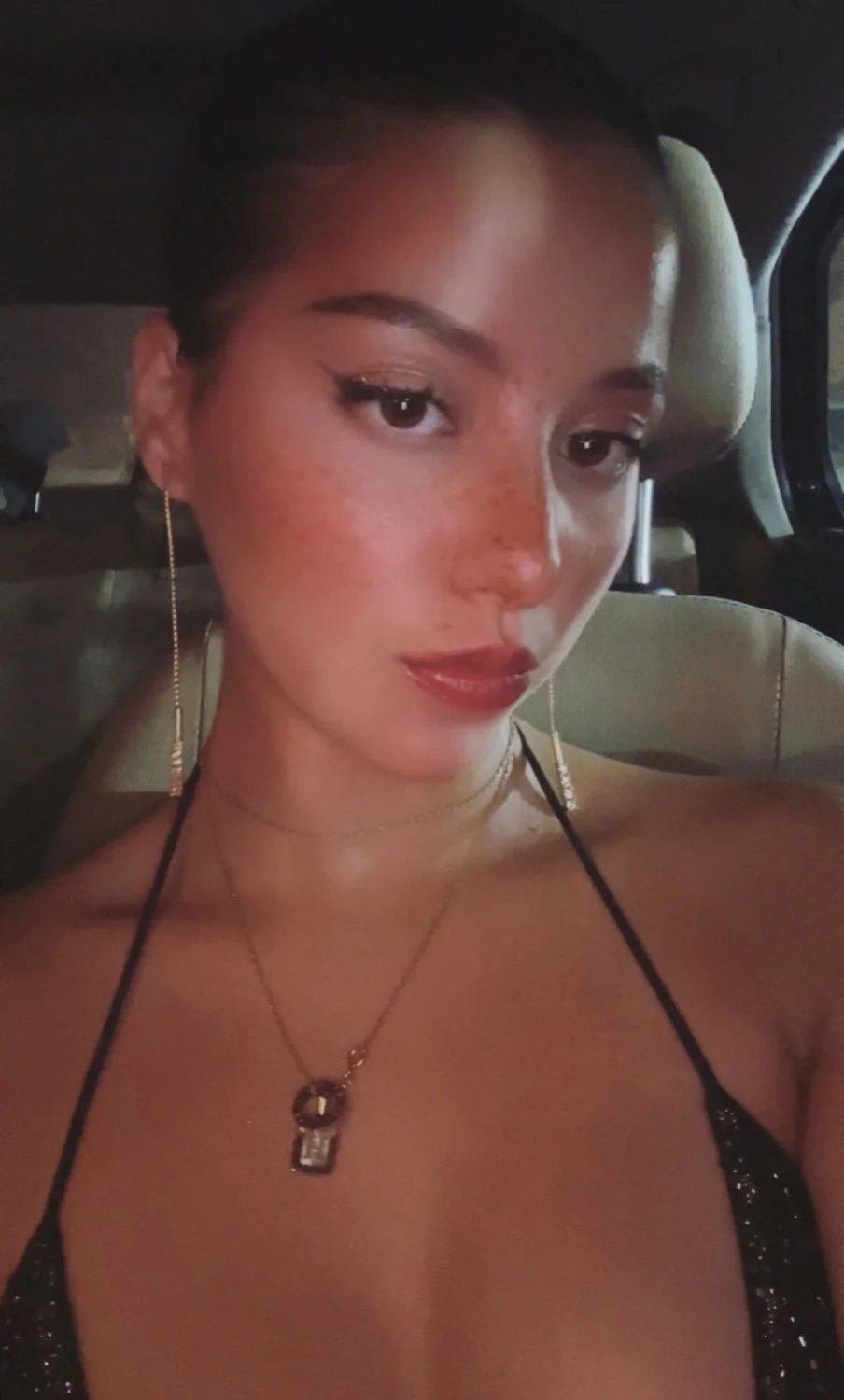 French Arabic sexy Tiktok slut naked thong bikini spy nude leak image 24