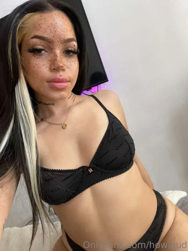 Streamer University Lightskin Baddie From New York A Freak image 33