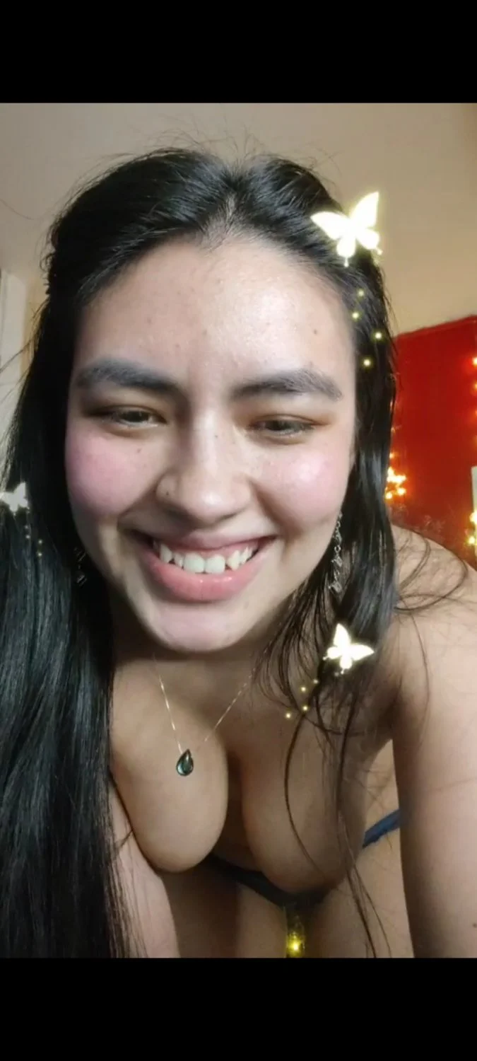 Beautiful novinha latina live image 38