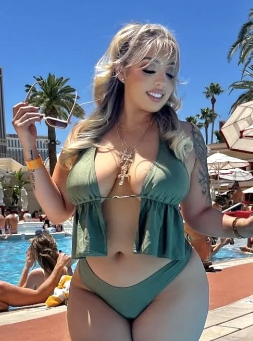 Top tier THICK irl latina is built to be a worthless cum dumpster image 2