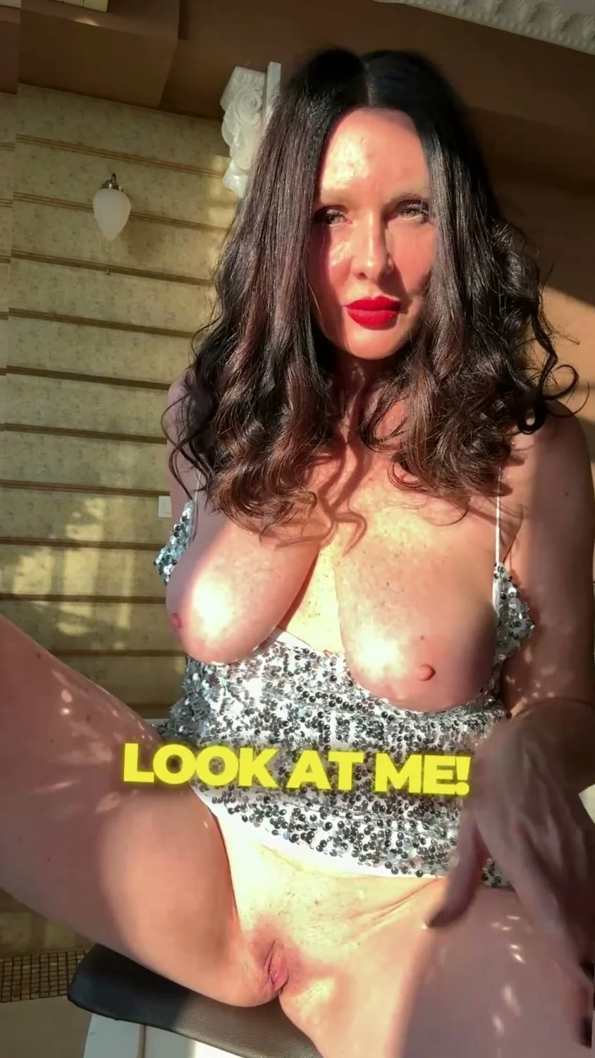 🔞 naked round ass blowjob wet dripping cum 🫦💦 My OF image 3