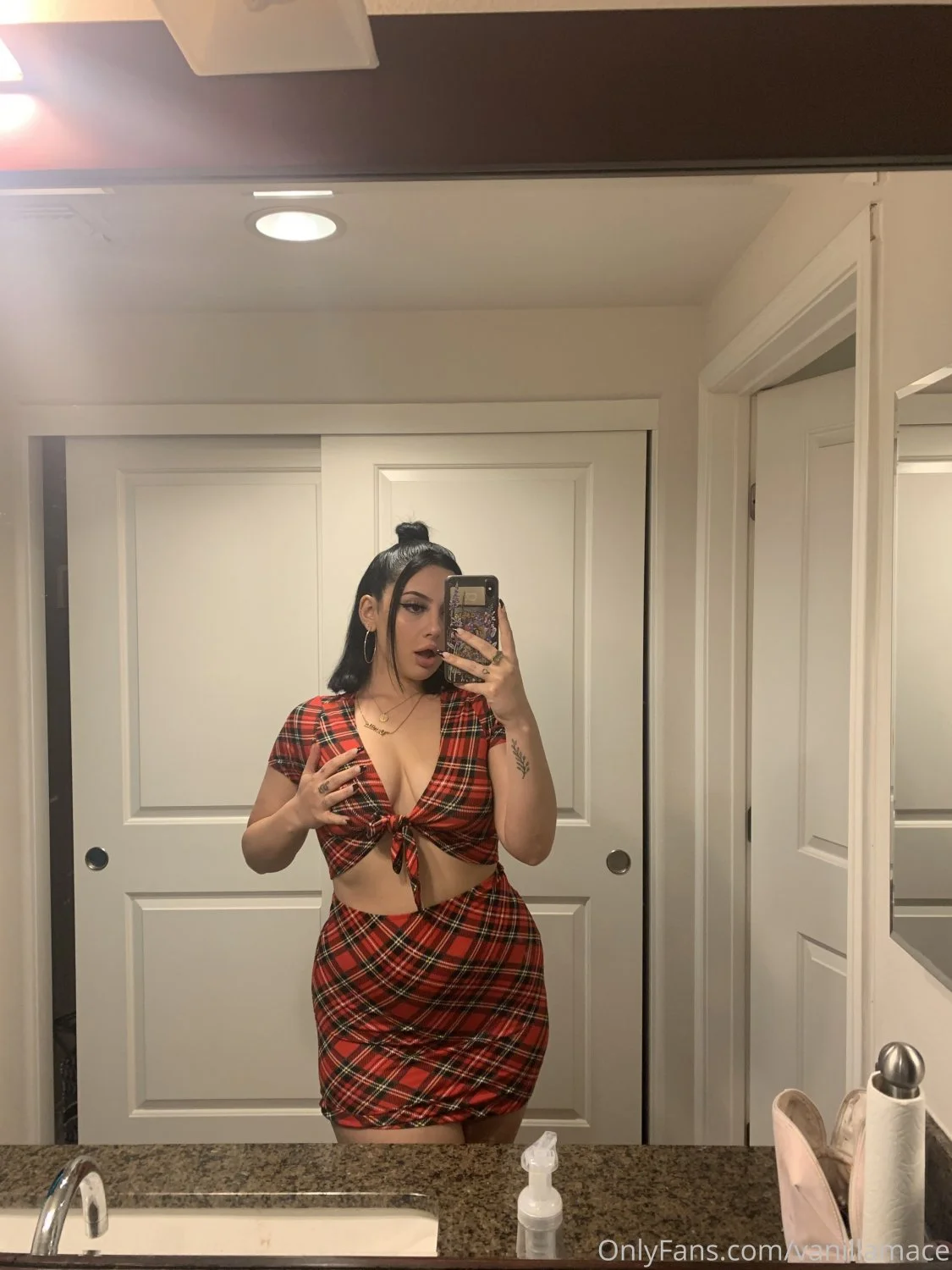 Sexy Streamer Pawg image 49