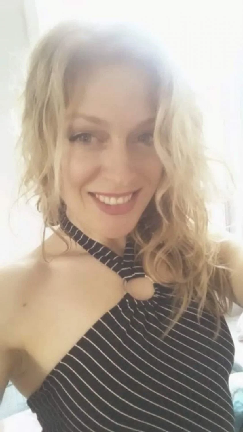 Shayna image 7