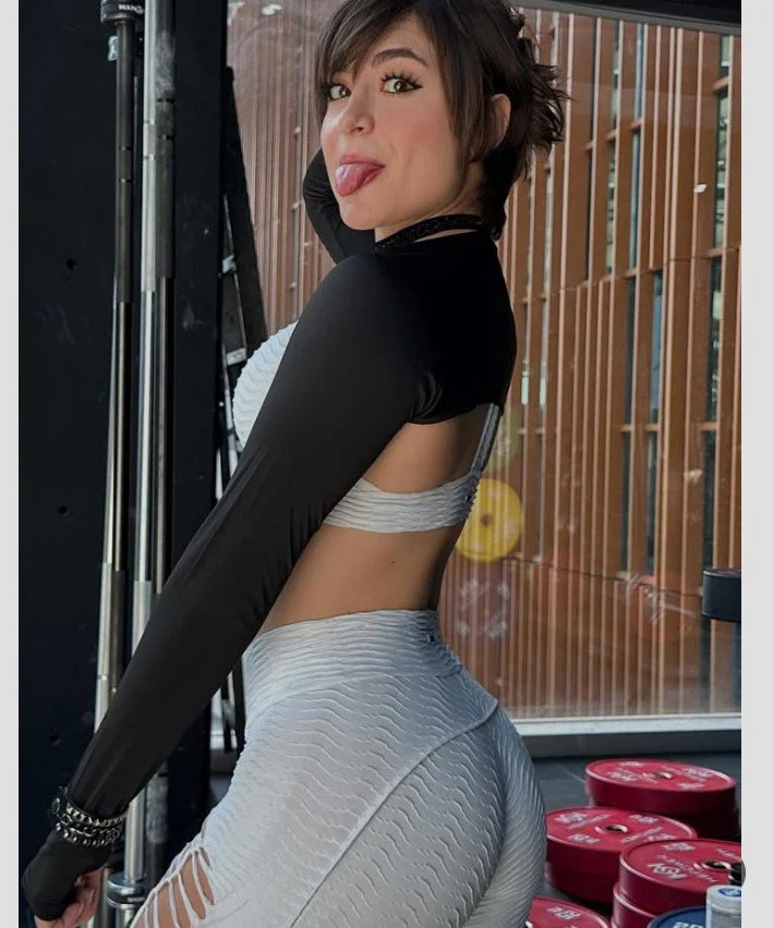 Lucia eli Z o n d 0 image 23
