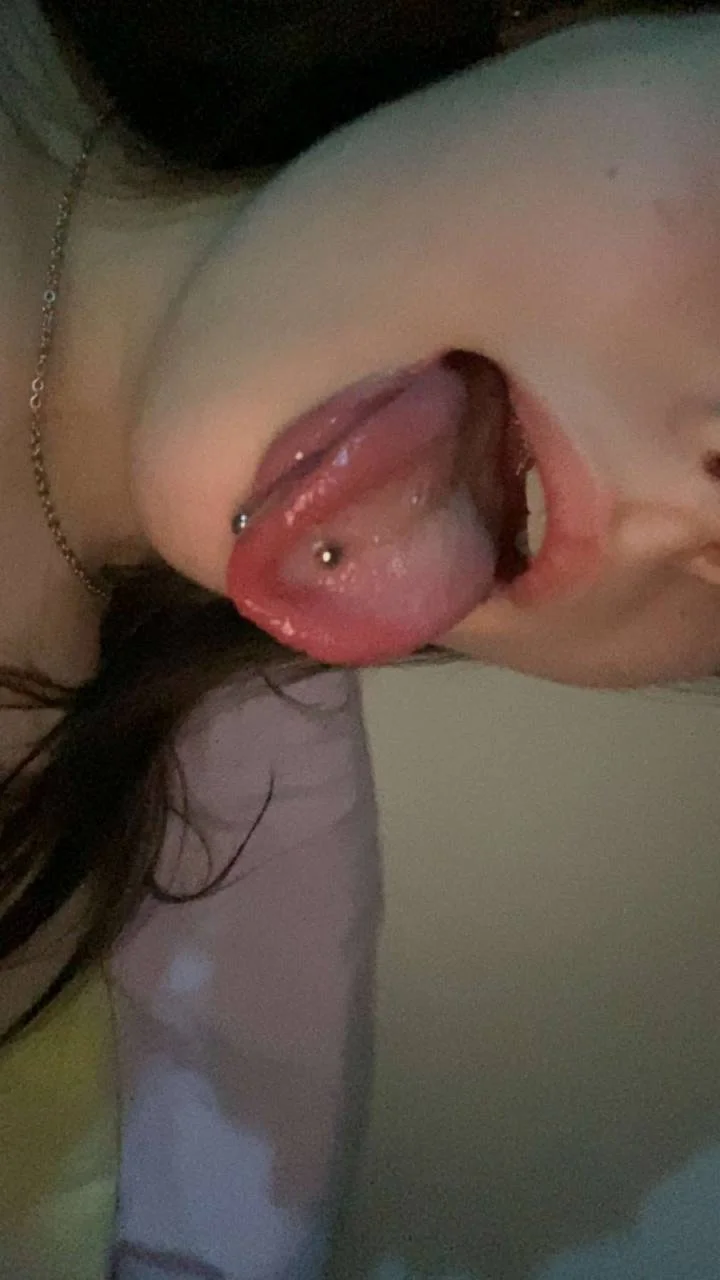 Rosie 18 image 14