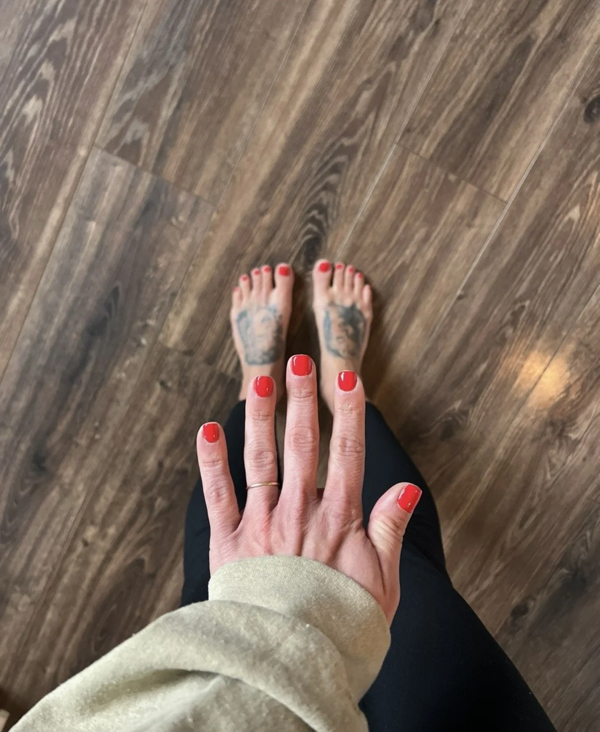 Wife’s pretty feet image 5