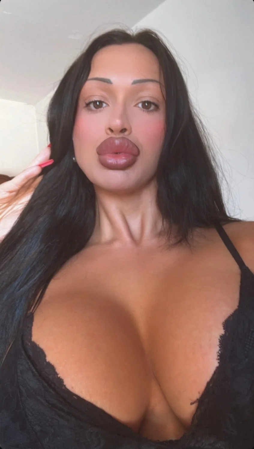 Bombshell DSL Bimbo image 10