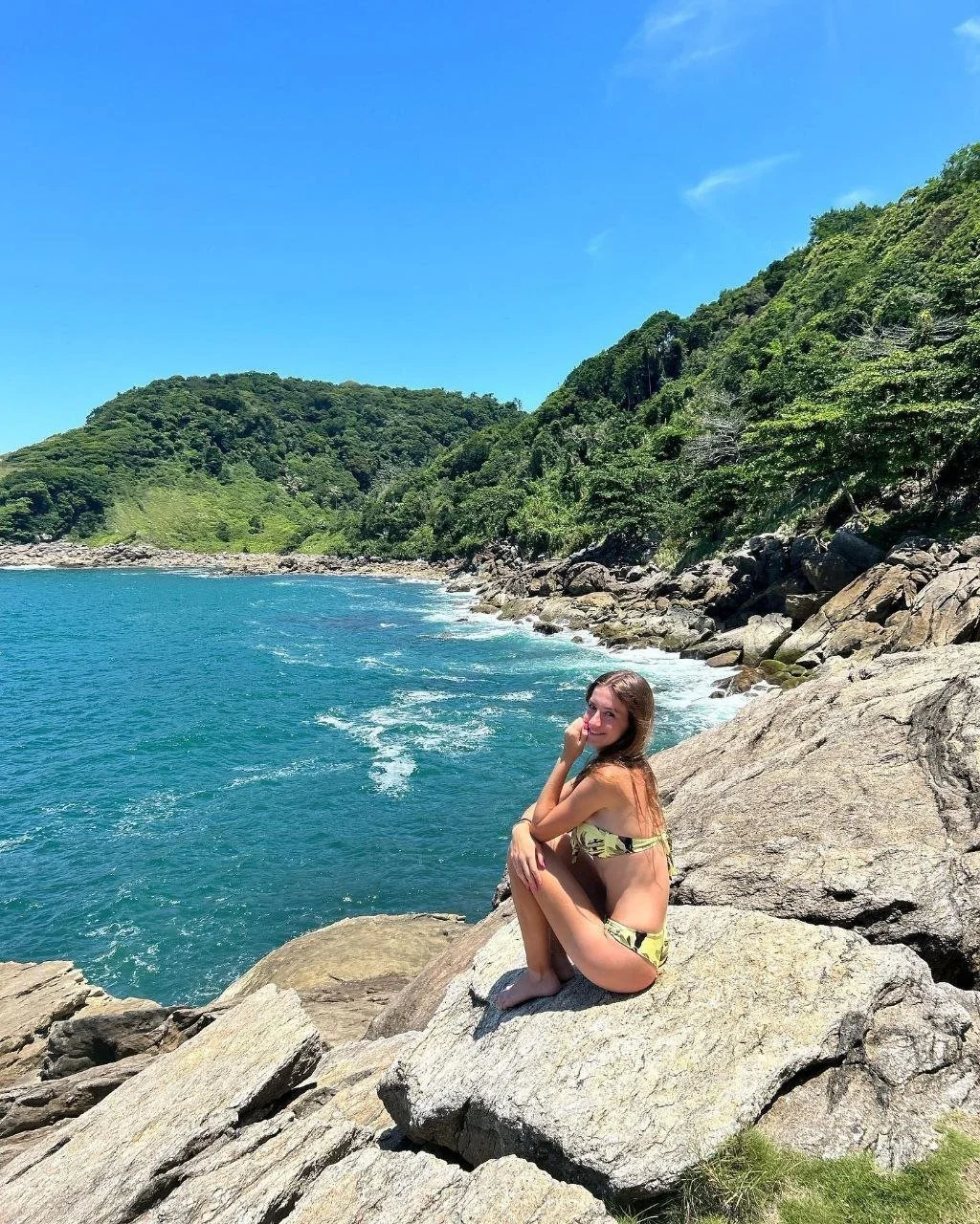 Novinha gostosinha paty palmerense vazada image 2