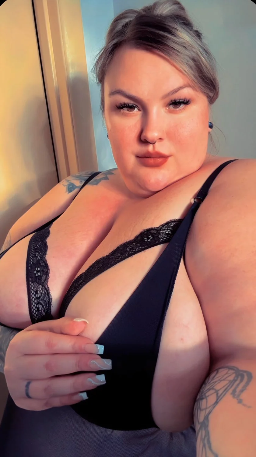 Chubby Big Titty Pawg Slut image 36