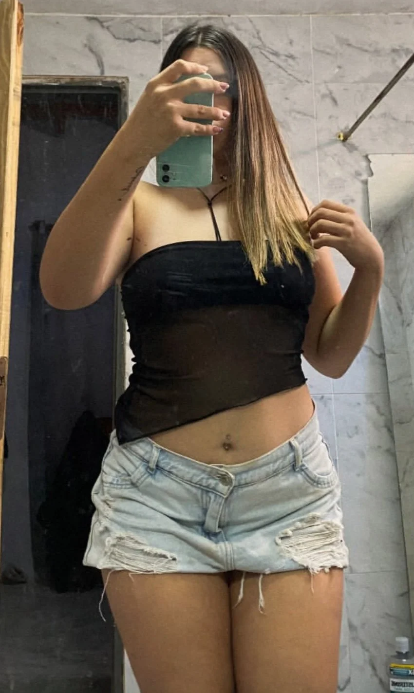 Romi trolita divina image 3