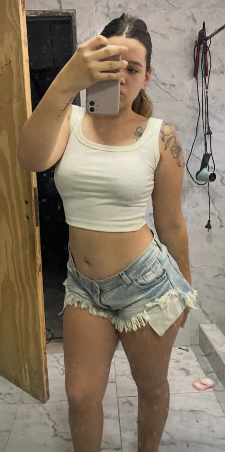 Romi trolita divina image 5
