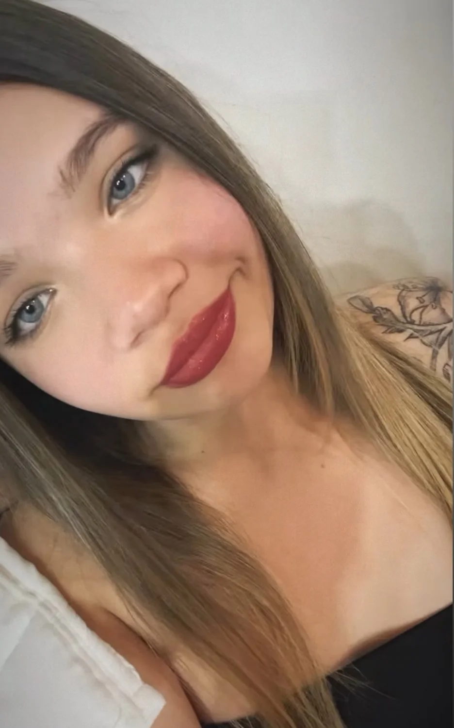 Romi trolita divina image 8