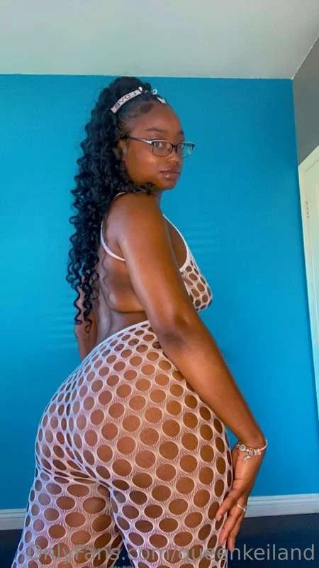 Smash or Pass 🇦🇬🇦🇮🇧🇧🇦🇼🇧🇧🇧🇸🇧🇿🇨🇺🇩🇴🇬🇩🇬🇾🇭🇹🇯🇲🇰🇳🇹🇹🇻🇨🇹🇭🇨🇼 🇩🇲 🇱🇨 image 24