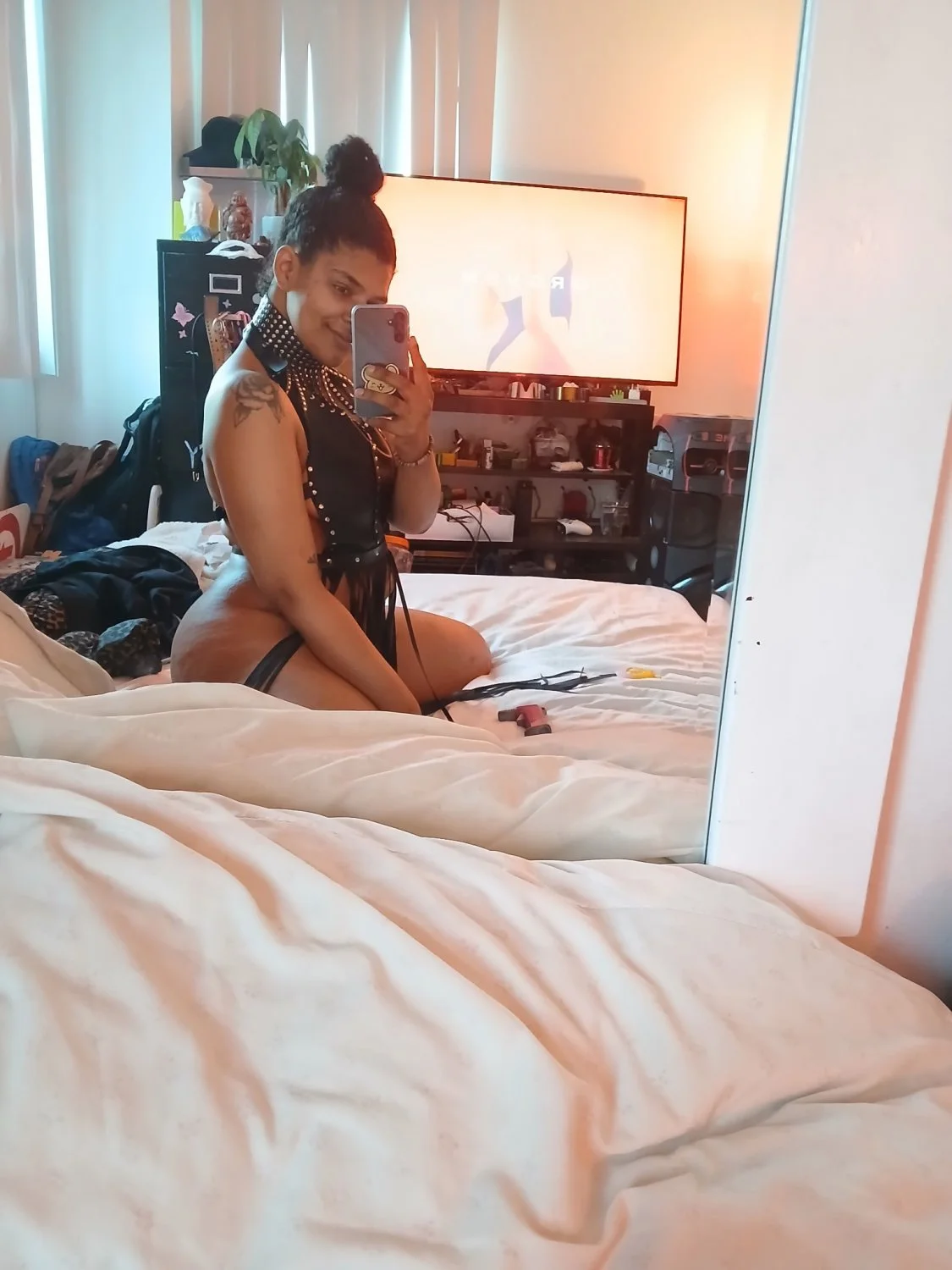 Obedient image 4