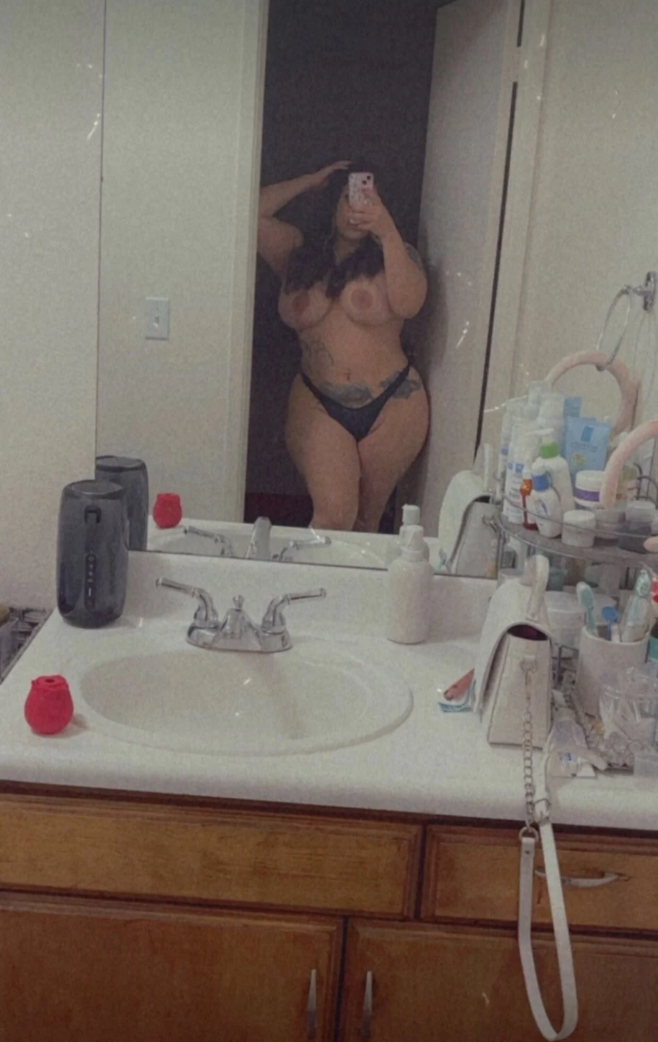 Love this fat Torta from Fresno she fucks so good made me nut quick. Who knows this hoe? image 6