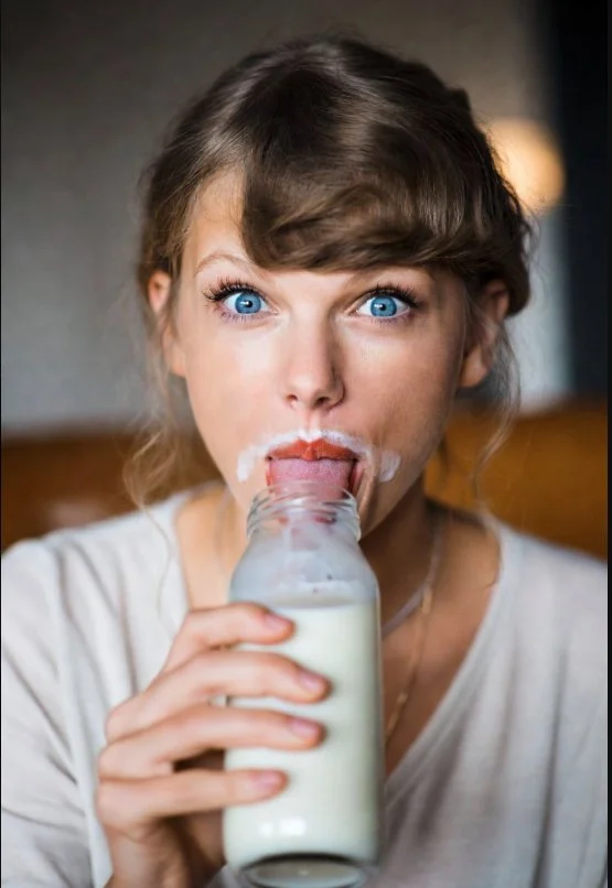 T(ai)ylor - AI photo - #5 image 50