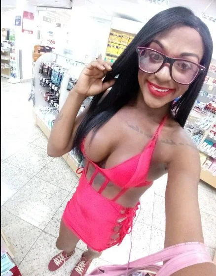 TS RENATA BARBOSA (QUEEN) image 24