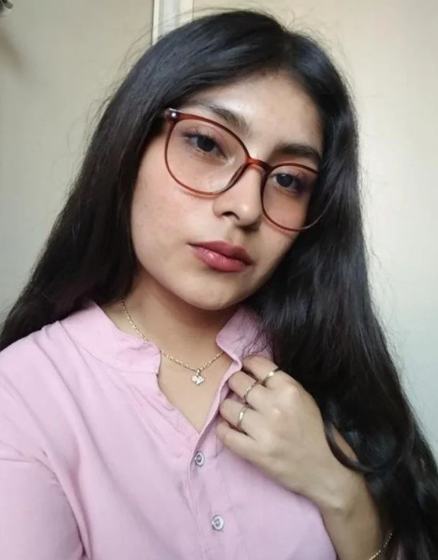 La sexy puta de Anya aún más humillada image 7