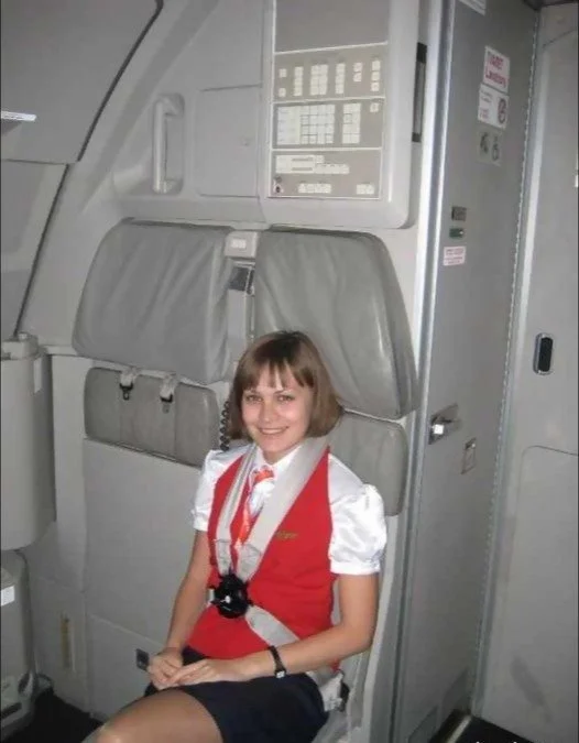 Stewardess image 12