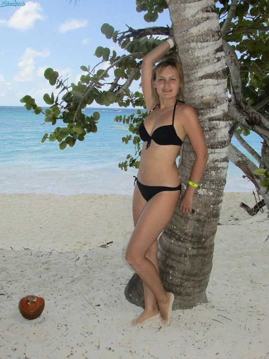 Stewardess image 9