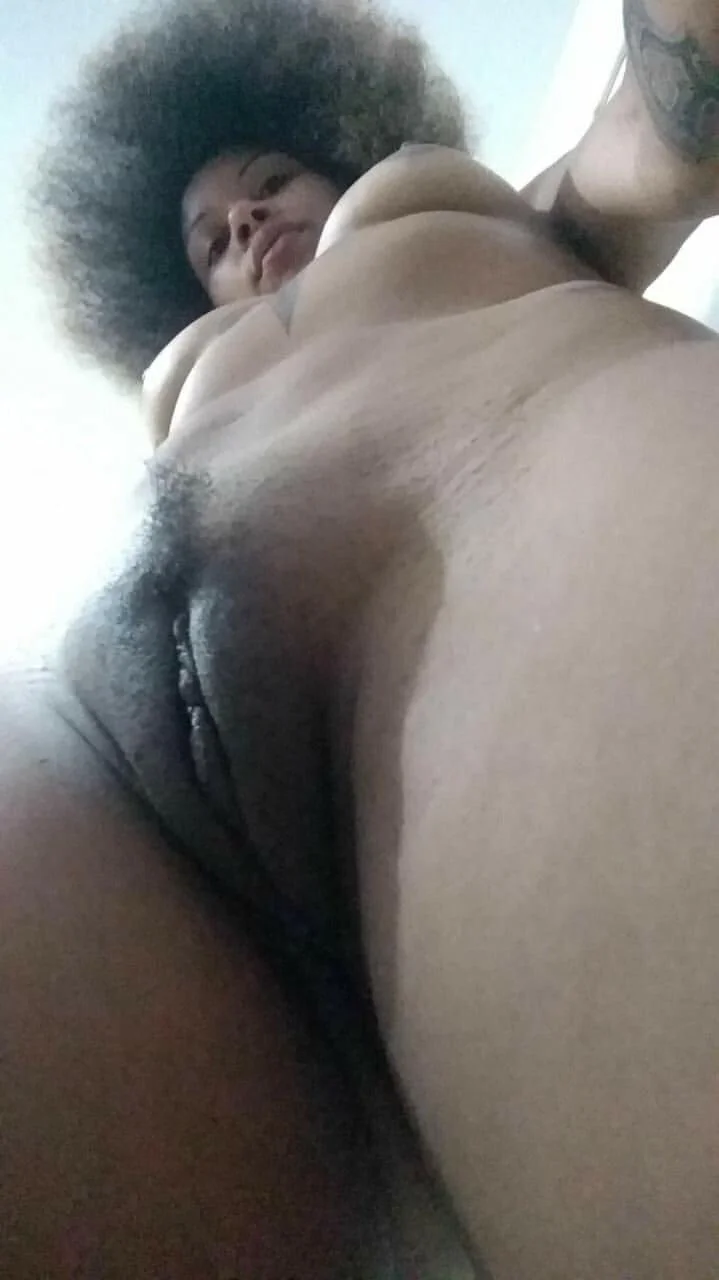 Giovana Bombom pt1 image 3