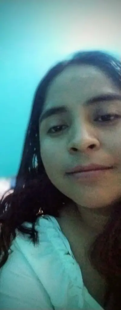 La sexy putita mexicana esperando a que regrese el marido del norte cover image