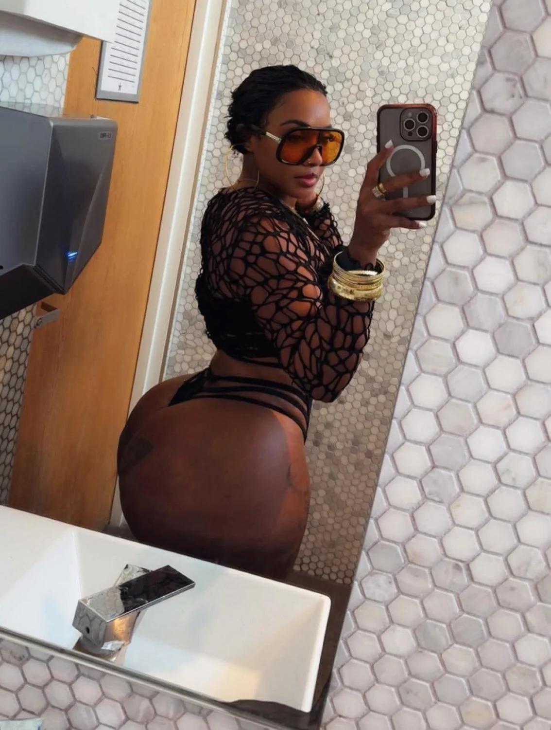 Sexy Ebony Latina Redbone Baddies image 10